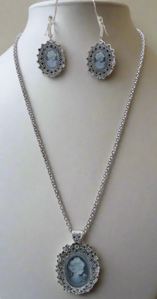 SILVER GREY CAMEO NECKLACE SET