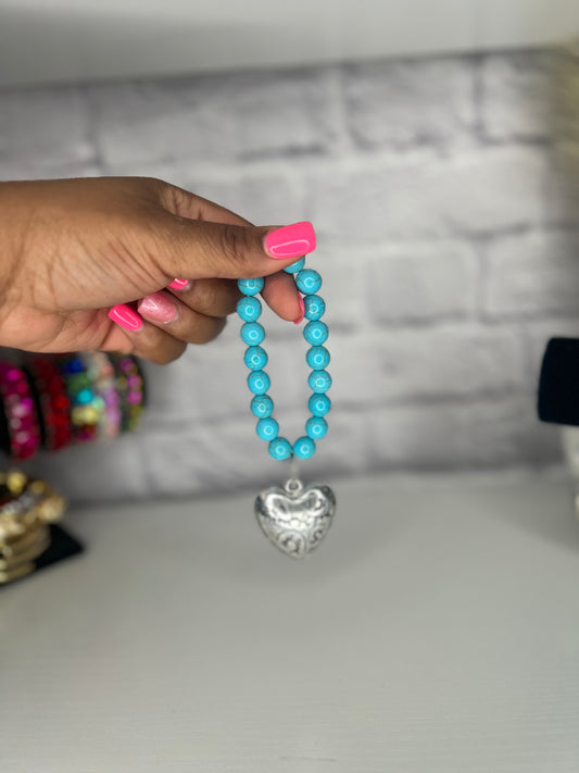 Vintage Heart Bracelet on turquoise beads